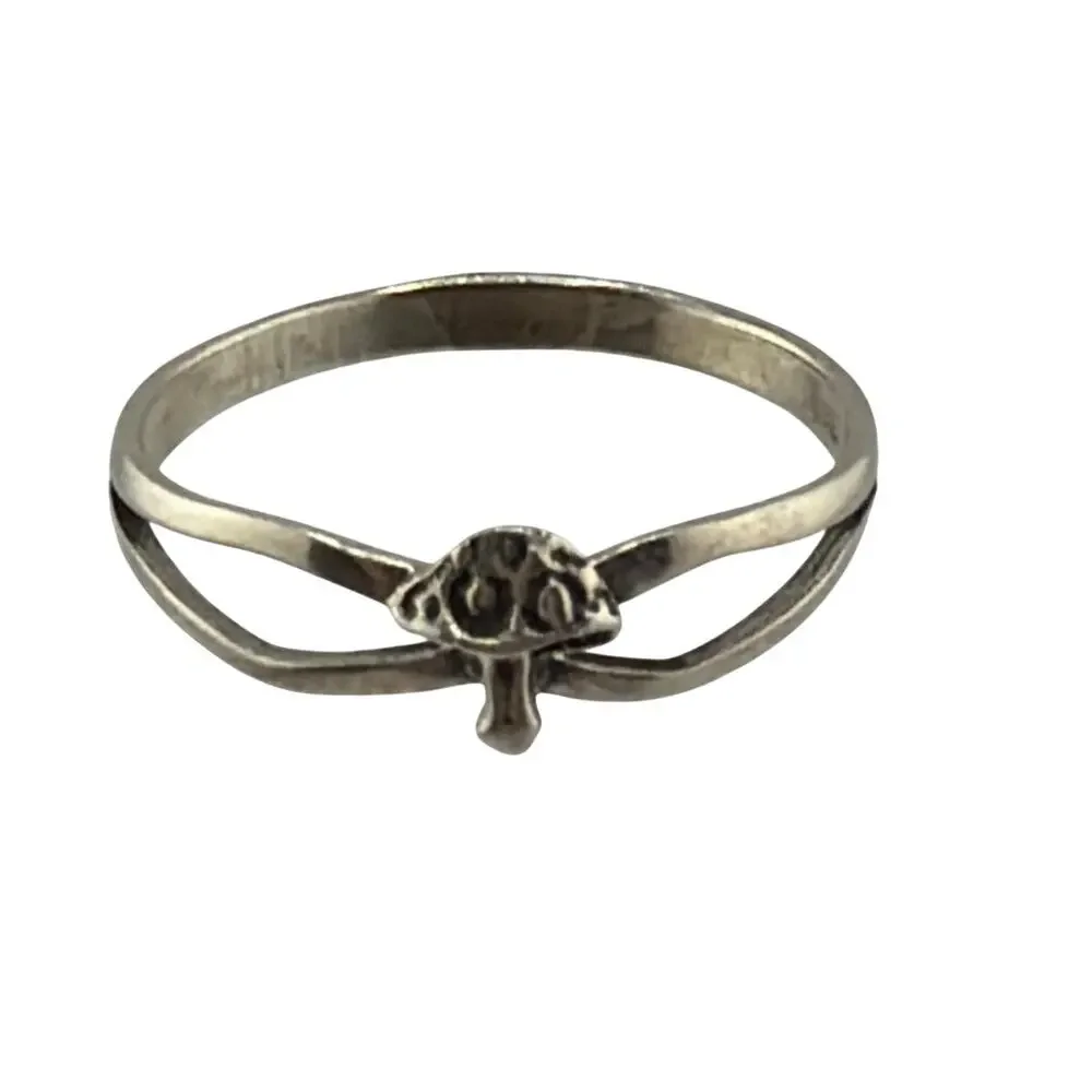 NEW Sterling Silver Artisan Mushroom Ring Size 6 Boho Stackable Rings